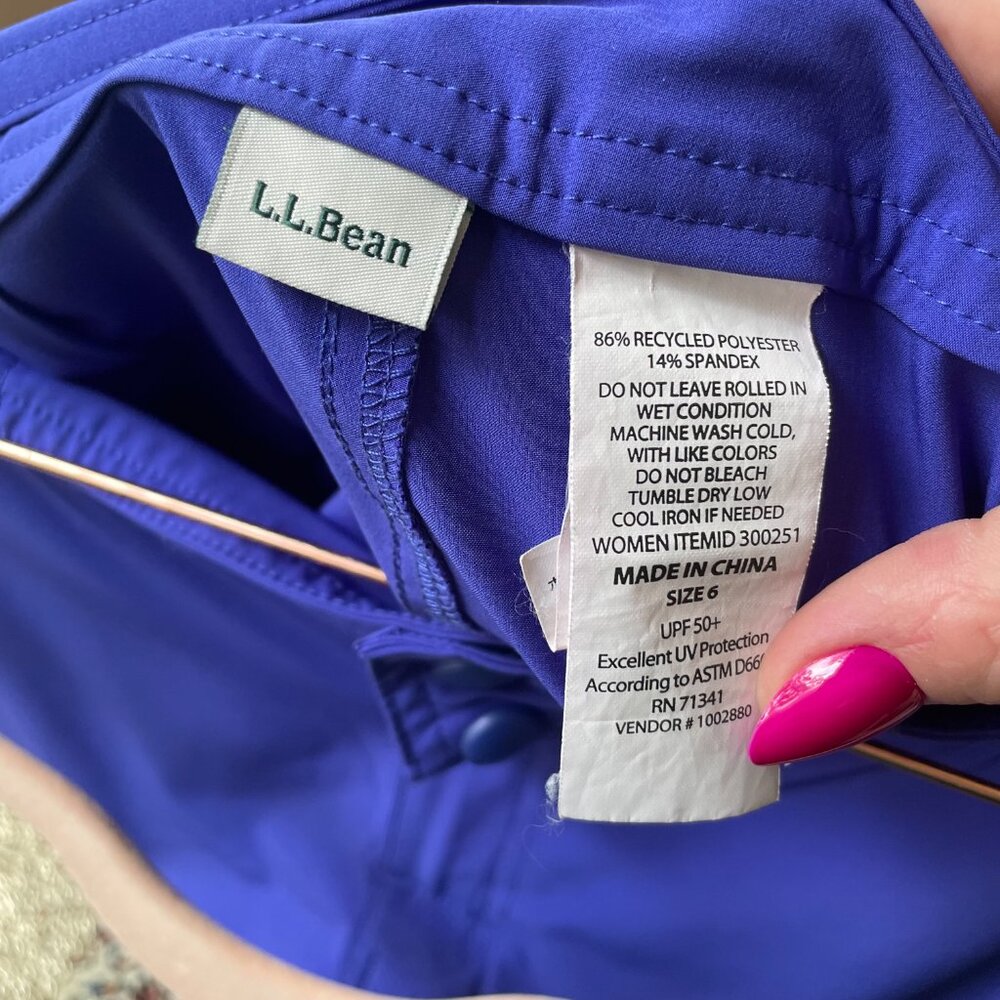 ๐ฅ L. L. Bean | Darkest Navy Sunblocking UV 50+ Active Swim 7" Board Shorts 6 - Picture 3 of 3